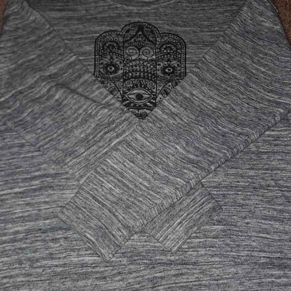 Awake Sweatshirt Top - Hamsa Hand XL - Picture 3 of 6